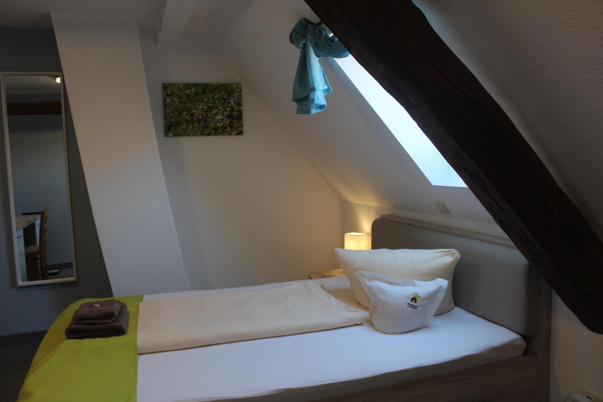 Kraeuterhotel Garni Zur Klostergrotte Nohra  Esterno foto