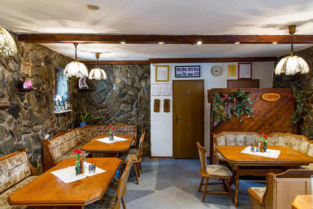 Kraeuterhotel Garni Zur Klostergrotte Nohra  Esterno foto