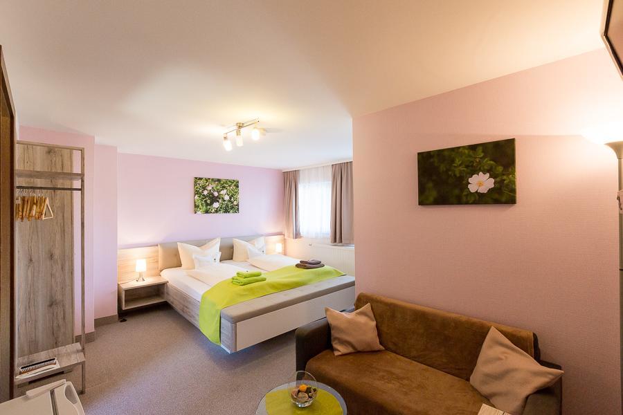 Kraeuterhotel Garni Zur Klostergrotte Nohra  Esterno foto