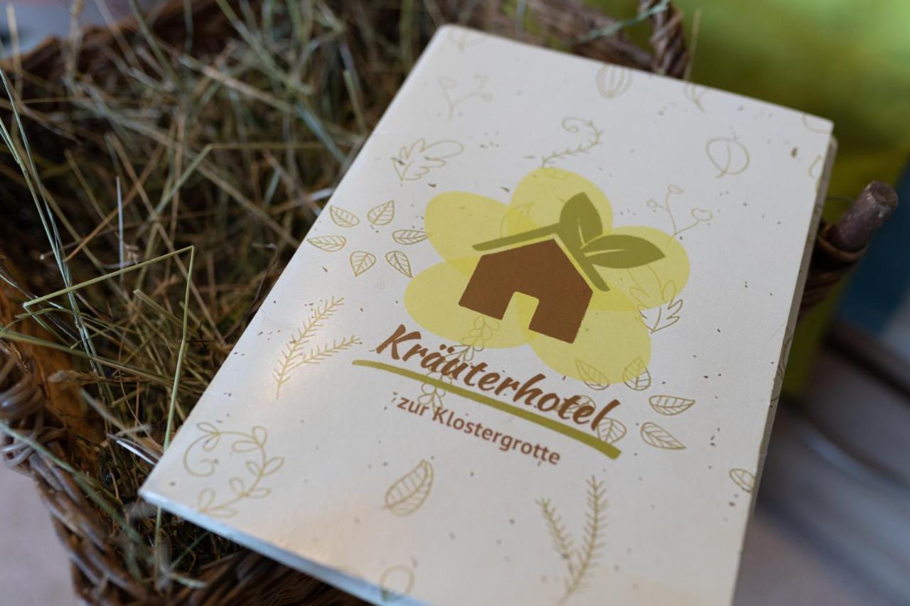 Kraeuterhotel Garni Zur Klostergrotte Nohra  Esterno foto